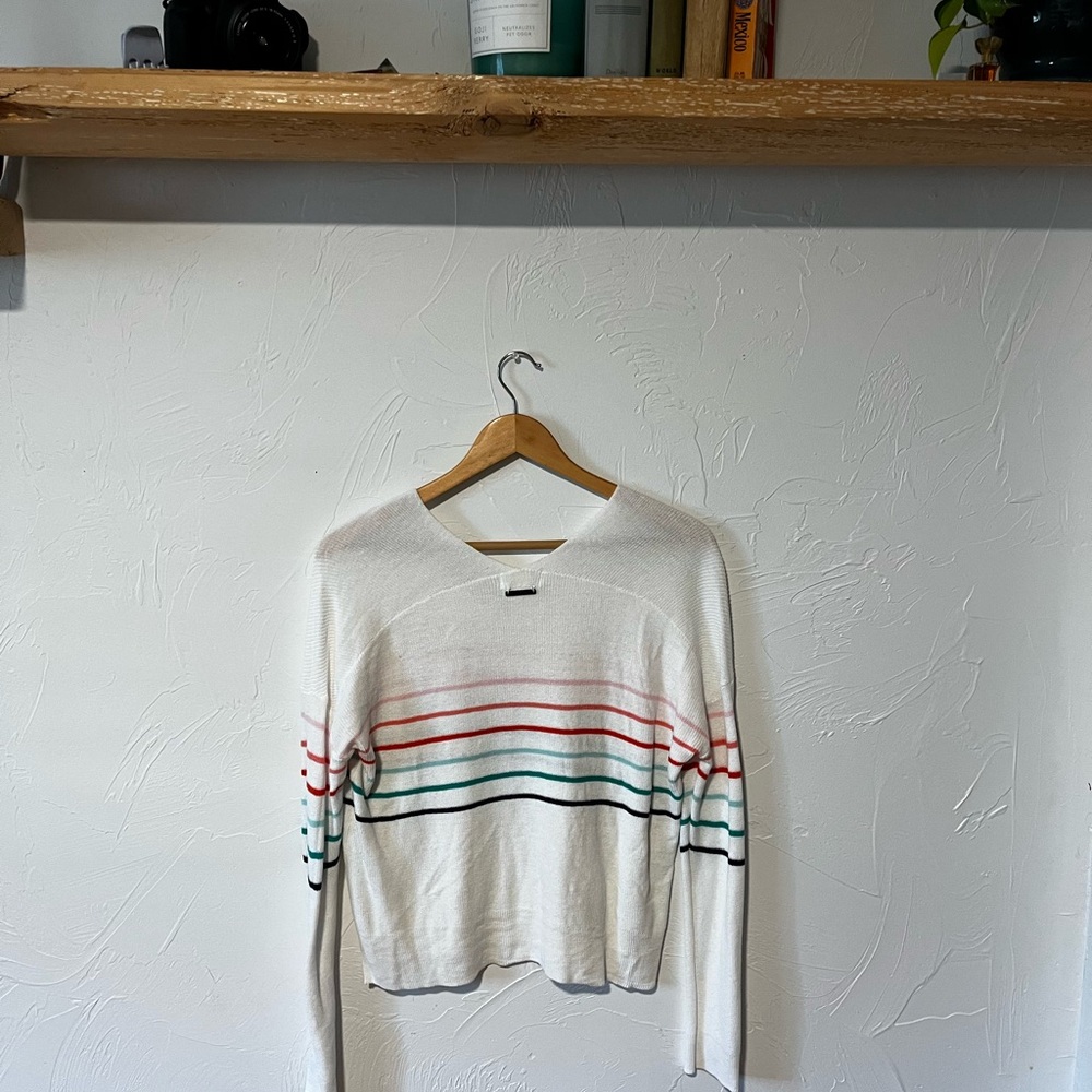 Carve designs white top with stipes S